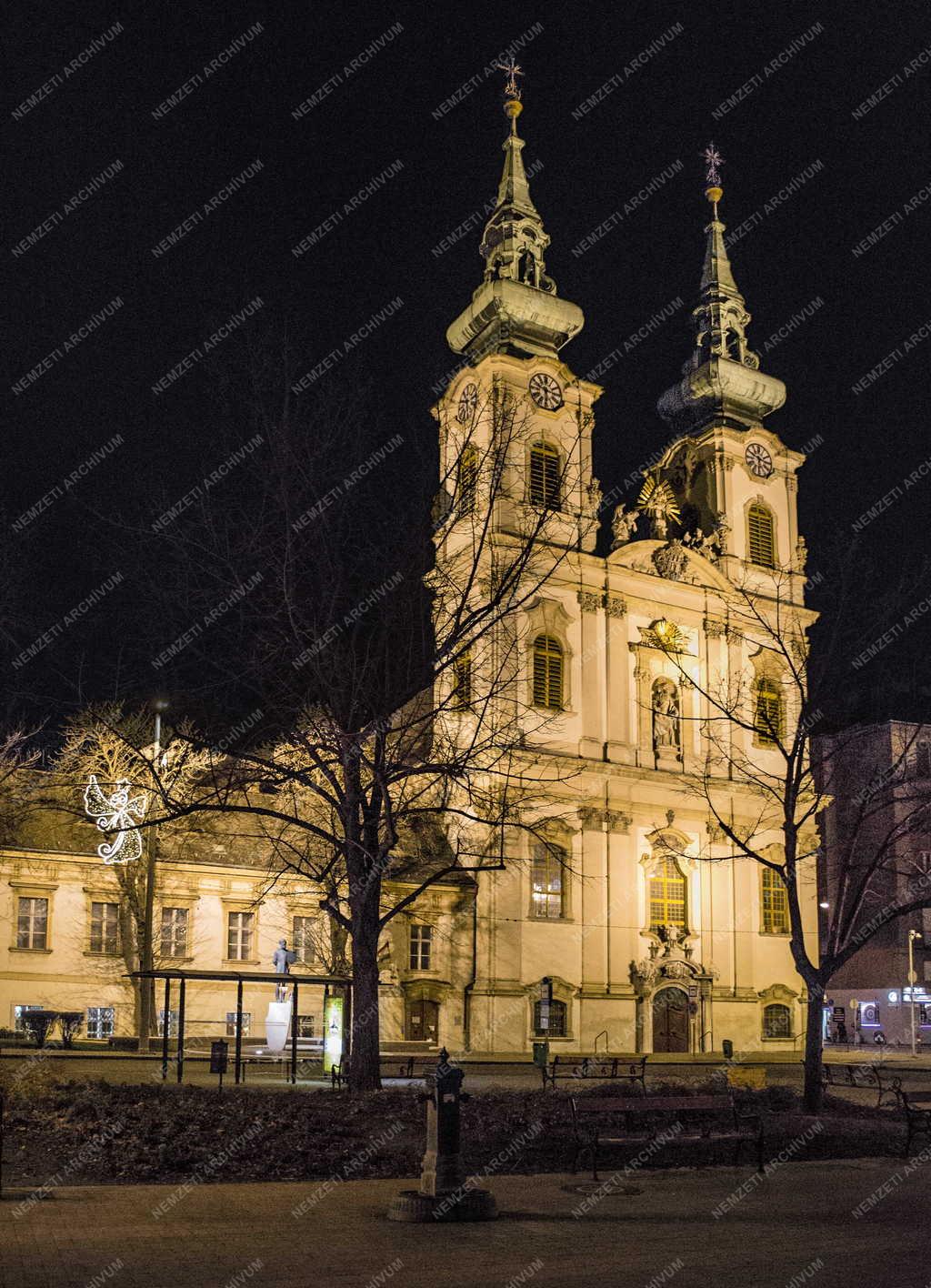 Egyházi épület - Budapest - A Szent Anna templom