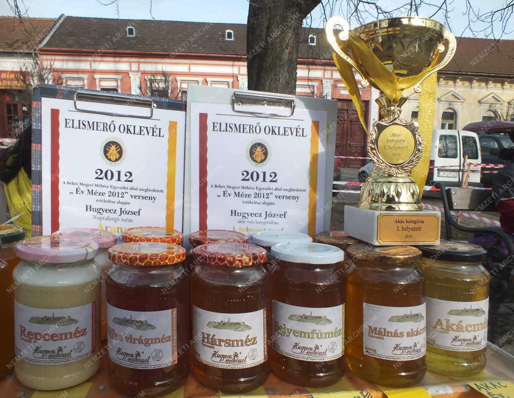 Kereskedelem - Nagymaros - Piac