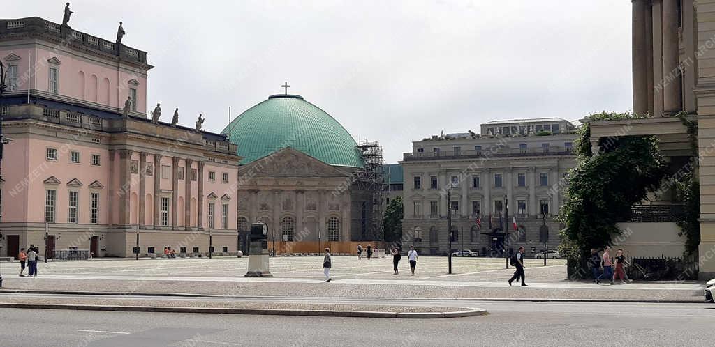 Városkép - Berlin - Bebelplatz