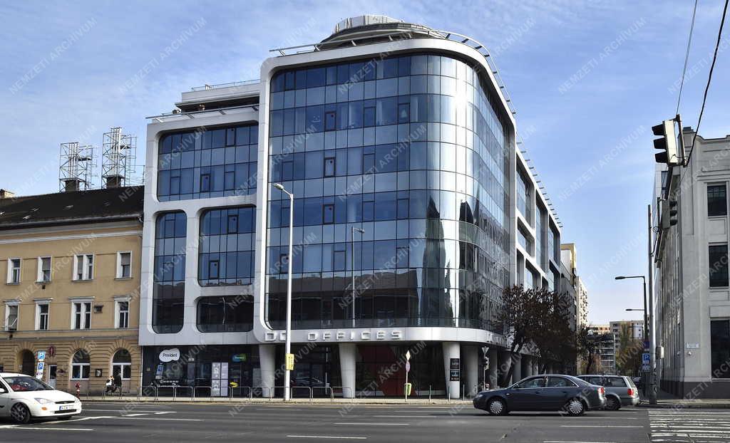 Városkép - Budapest - DC Offices irodaépület a Váci úton