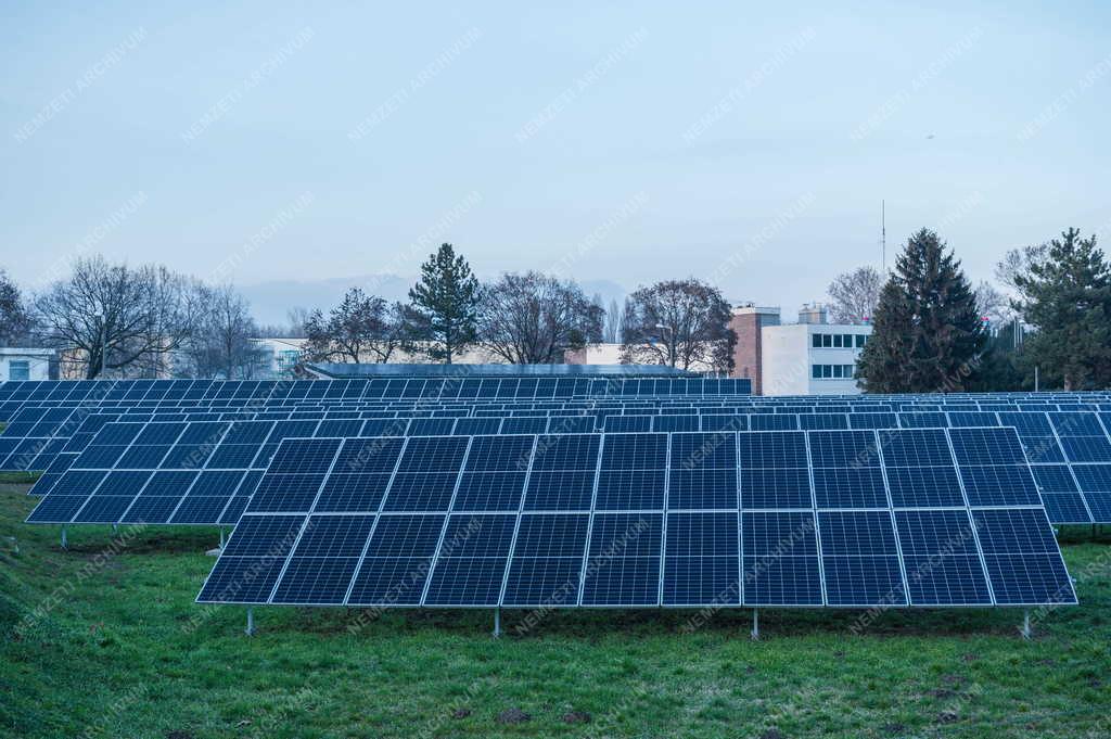 Energia - Budapest - Fővárosi Vízművek napelemparkja