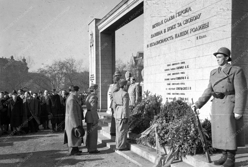 Emlékünnep – Lenin halálának évfordulója