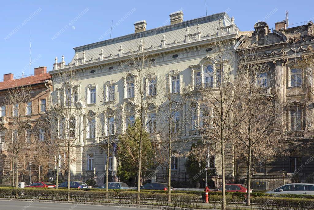 Épület - Budapest - A Budapesti Értéktőzsde épülete