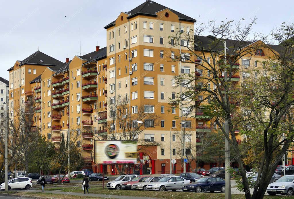 Városkép - Budapest - Káposztásmegyeri lakóépületek