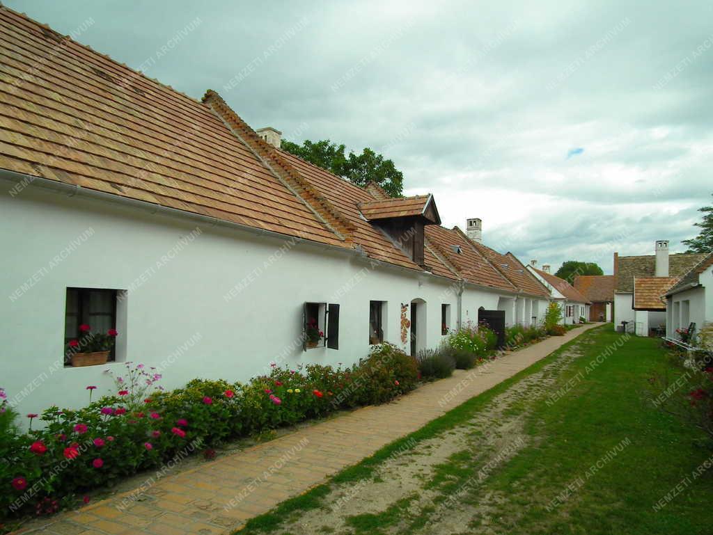 Oktatás - Magyarpolányi Alapfokú Művészetoktatási Intézmény