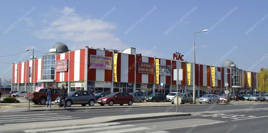 Kereskedelem - Budapest - Cédrus Piac 