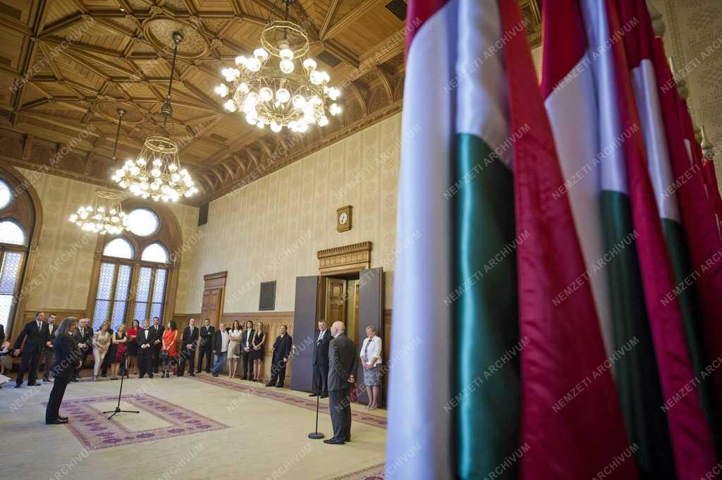 Állami kitüntetés Mándoki Lászlónak