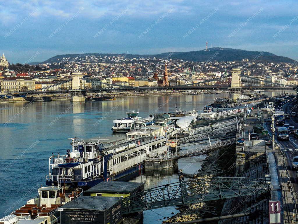 Városkép - Közlekedés - Budapest
