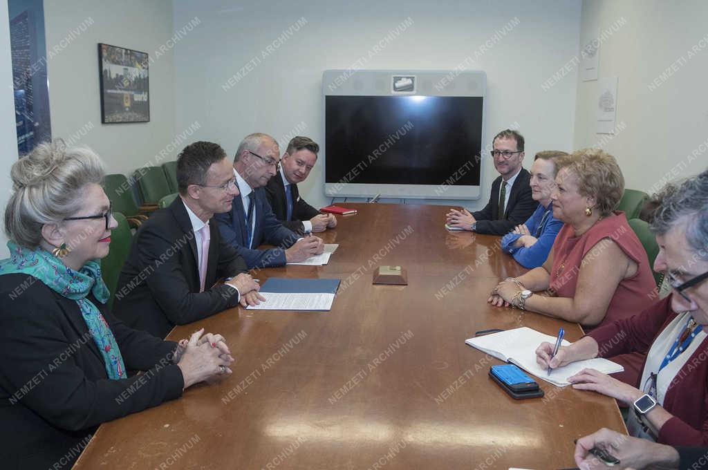 Szijjártó Péter New Yorkban