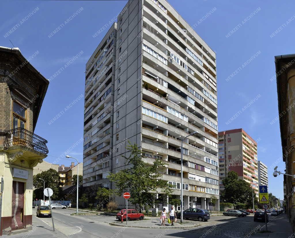 Városkép - Budapest - Magasházak a Tömő utcában