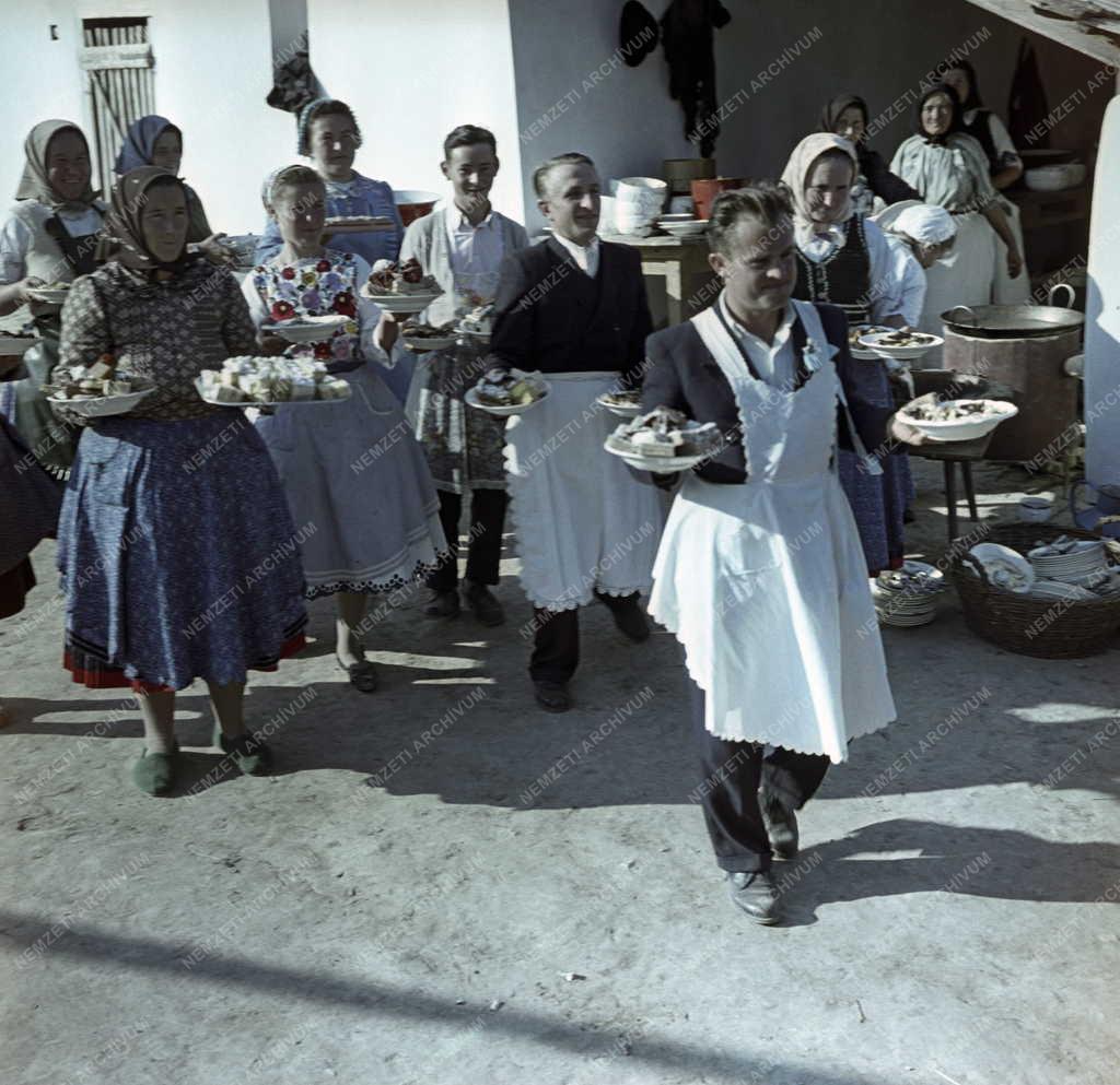 Esküvő - Lakodalom Homokmégyen 