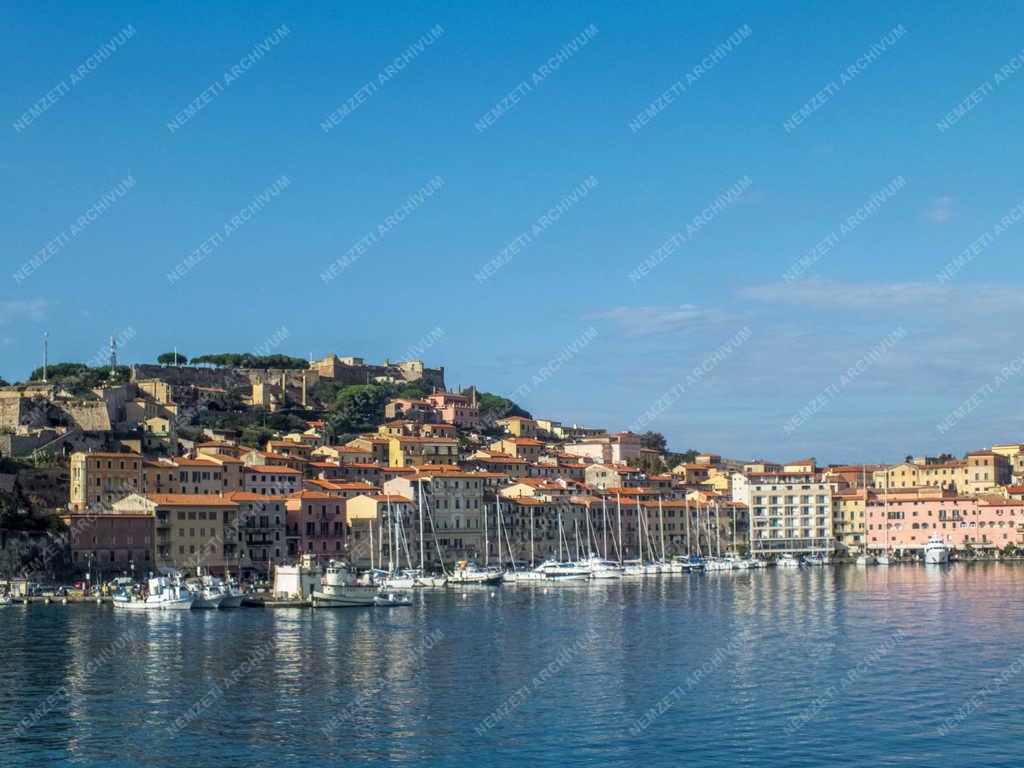 Városkép - Elba -  Portoferraio