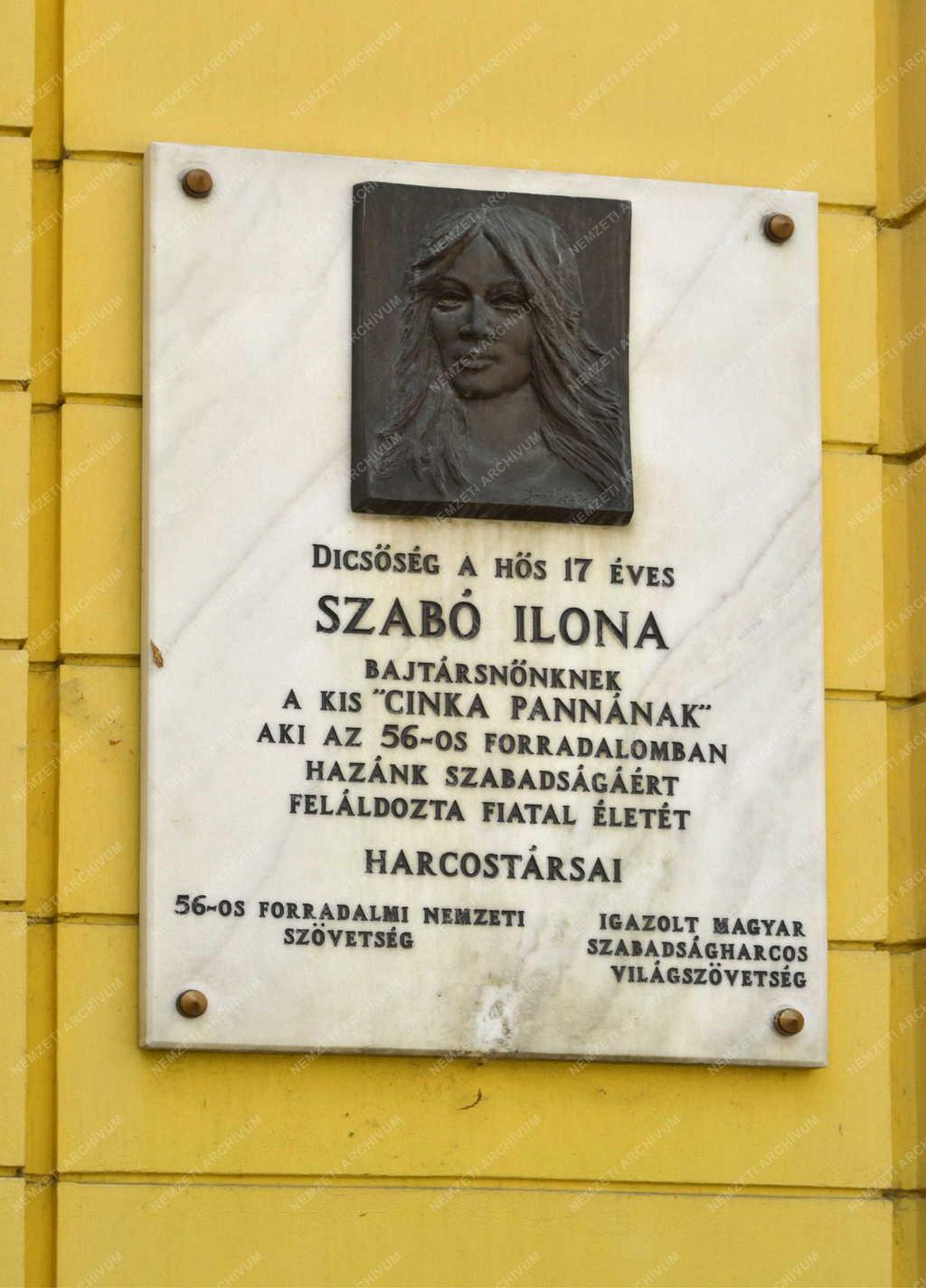 Emléktábla - Budapest - Szabó Ilona emléktáblája