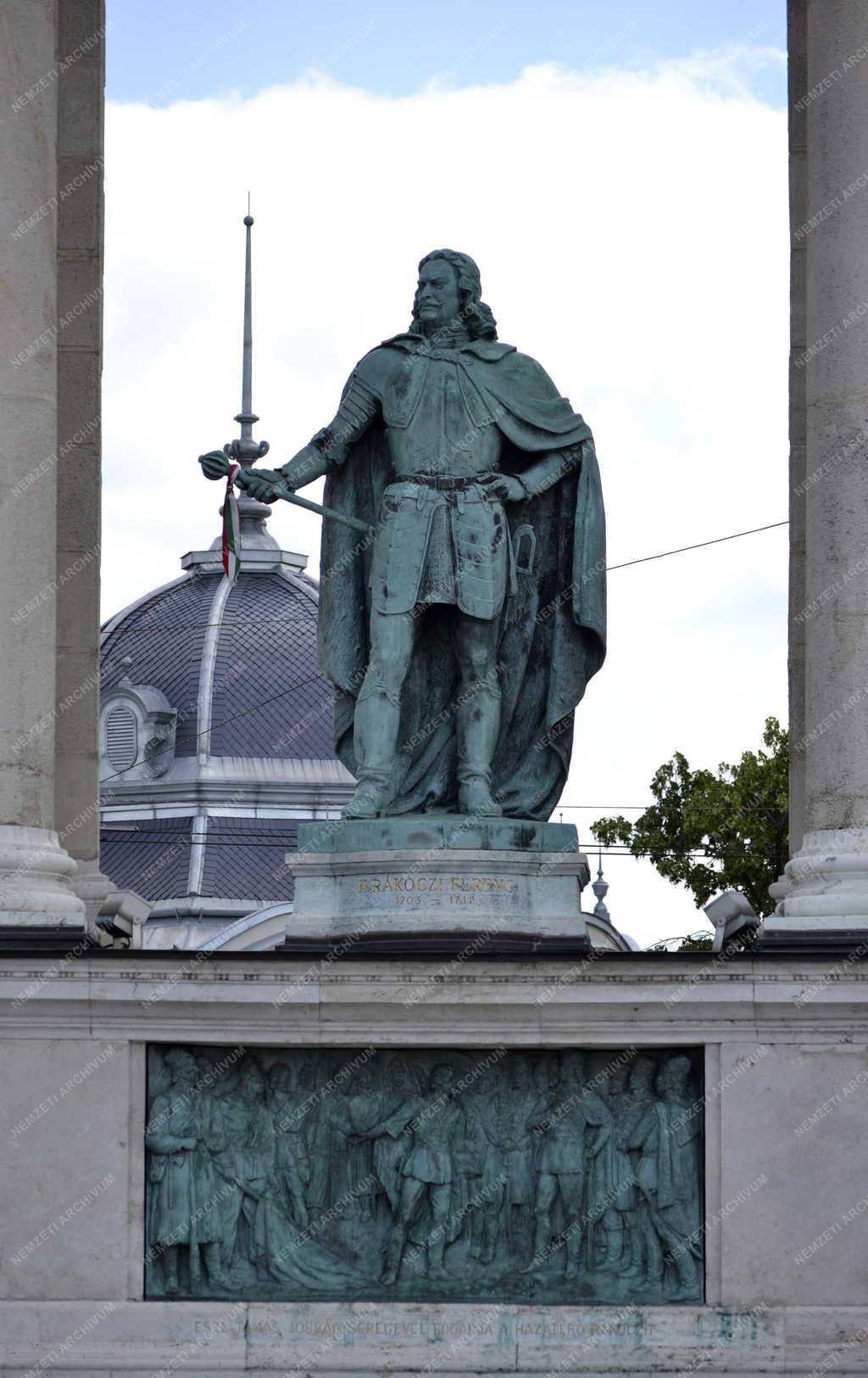 Műalkotás - II. Rákóczi Ferenc szobra