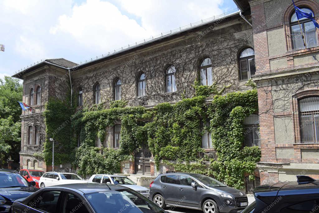 Épületfotó - Budapest - Nemzeti Élelmiszerlánc-biztonsági Hivatal