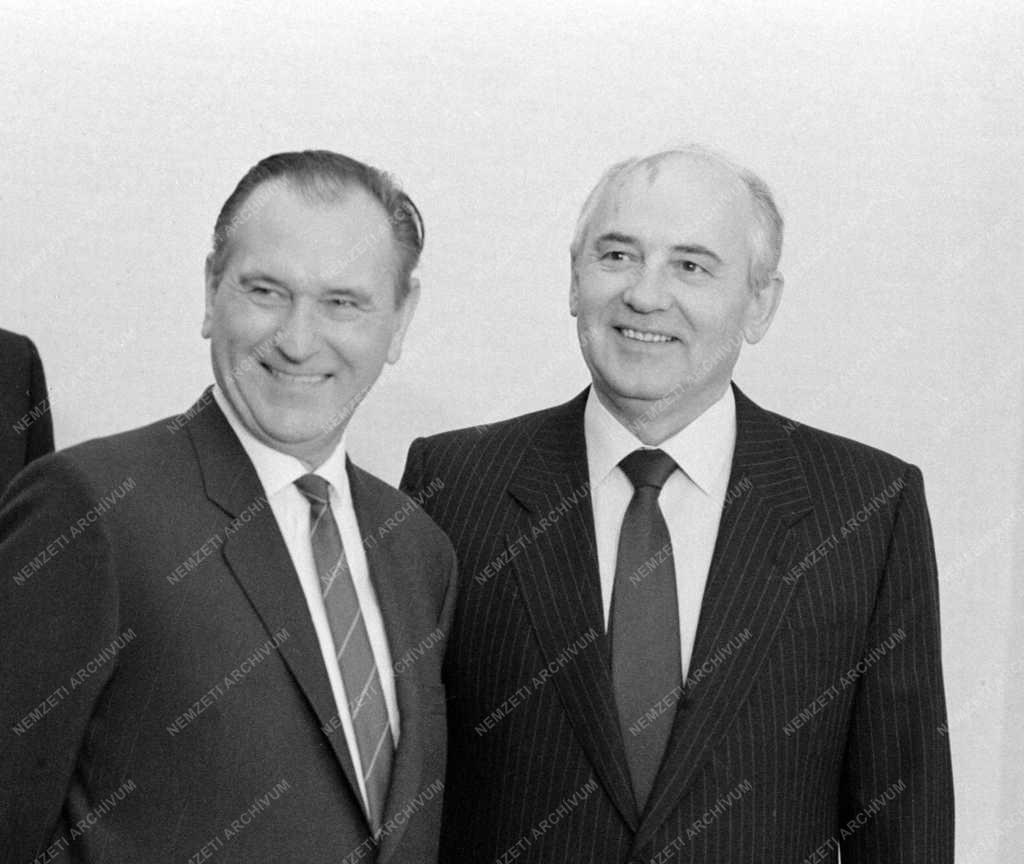 Külpolitika - Grósz Károly Moszkvában