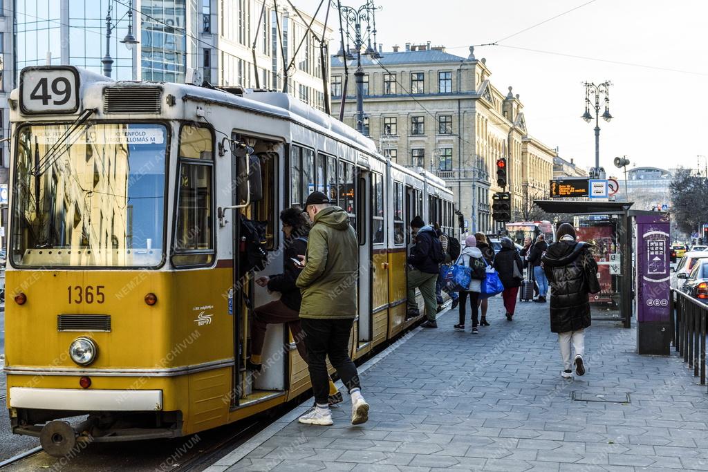 Közlekedés - Budapest - Villamos
