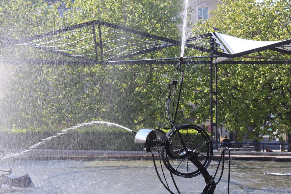 Városkép - Bázel - Jean Tinguely szökőkútja