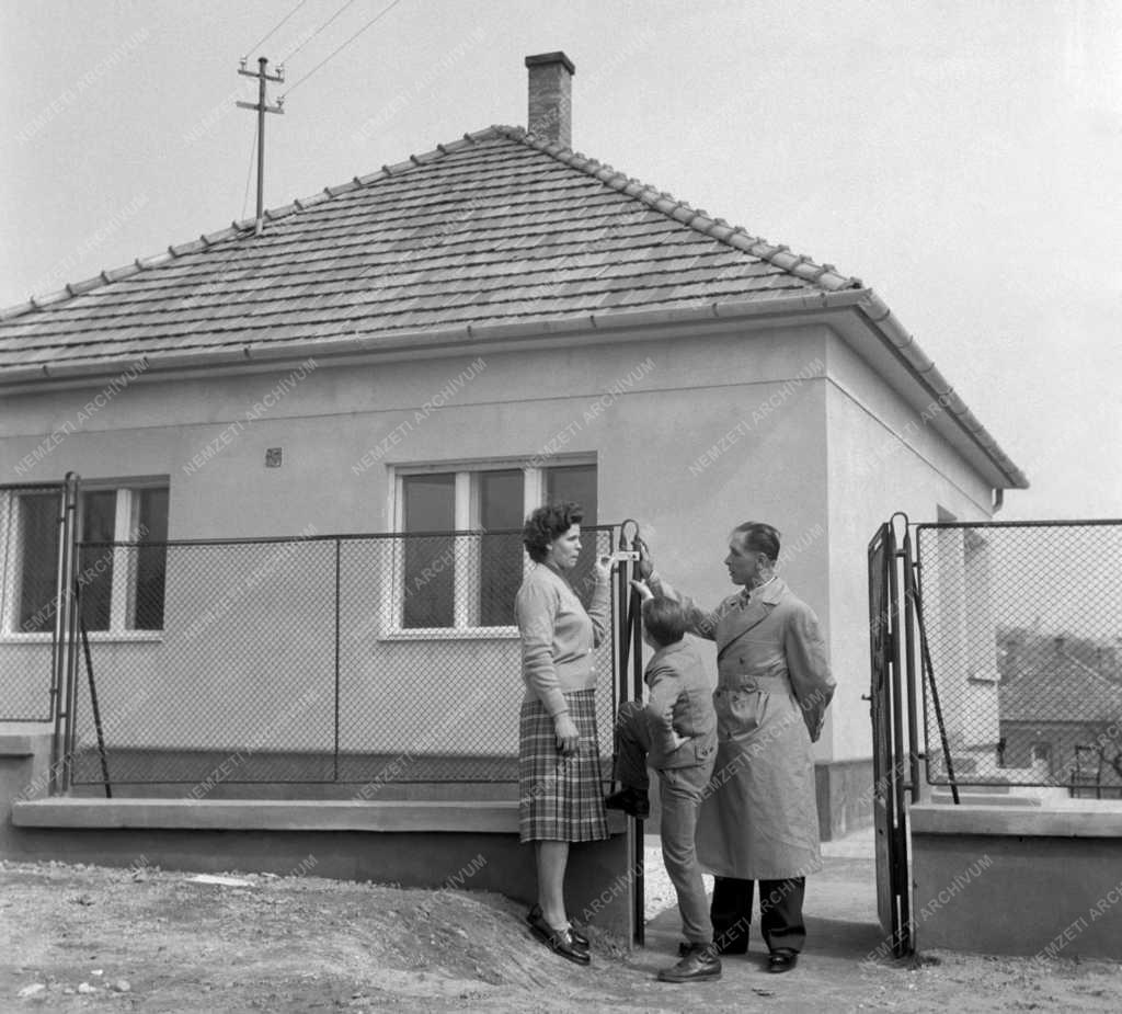 Szerencsejáték - Házat nyert a lottón