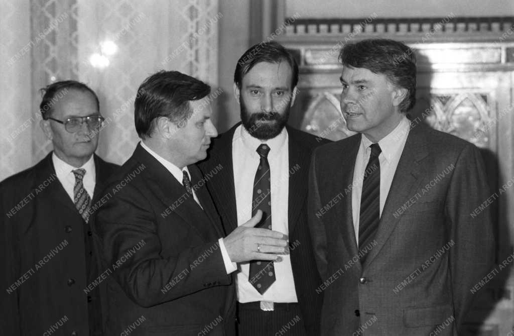 Külkapcsolat - Magyar-spanyol miniszterelnöki tárgyalások