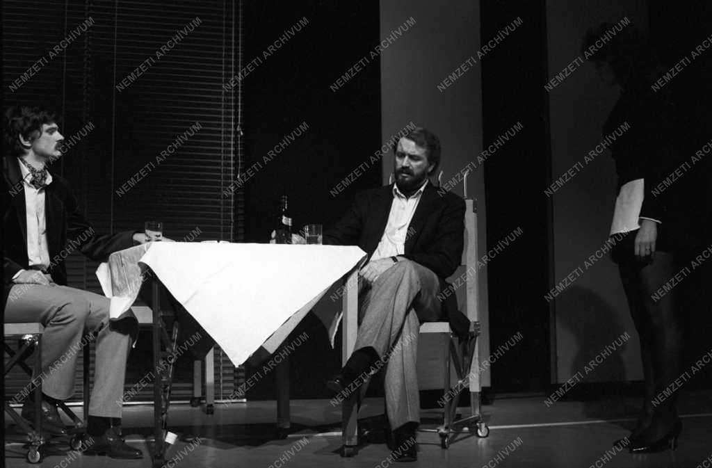 Színház - Harold Pinter: Árulás