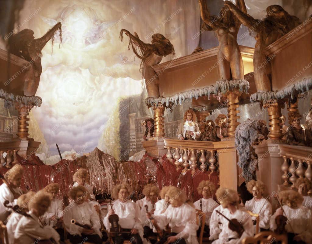 Kultúra - Film - Moliere: A nők iskolája című tv-film forgatása