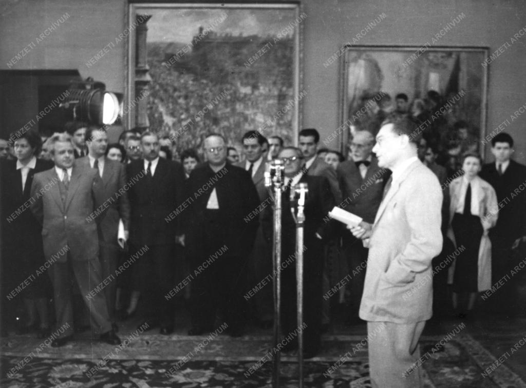 Kultúra - Képzőművészet - Magyar-szovjet kiállítás