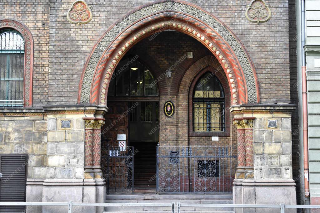 Oktatás - Budapest - Jelky András Iparművészeti Szakgimnázium