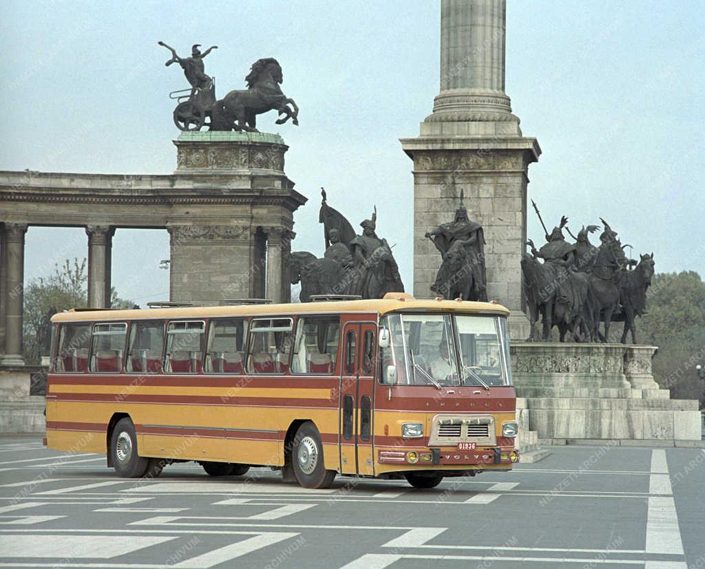 Járműipar - Közlekedés - Ikarus 657