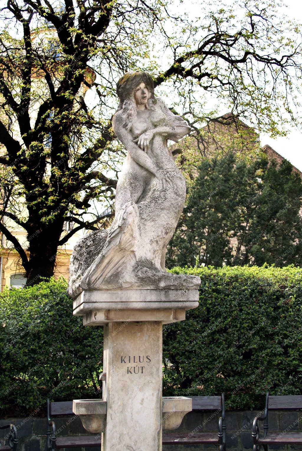 Budapest - Köztéri szobor - Kilus-kút