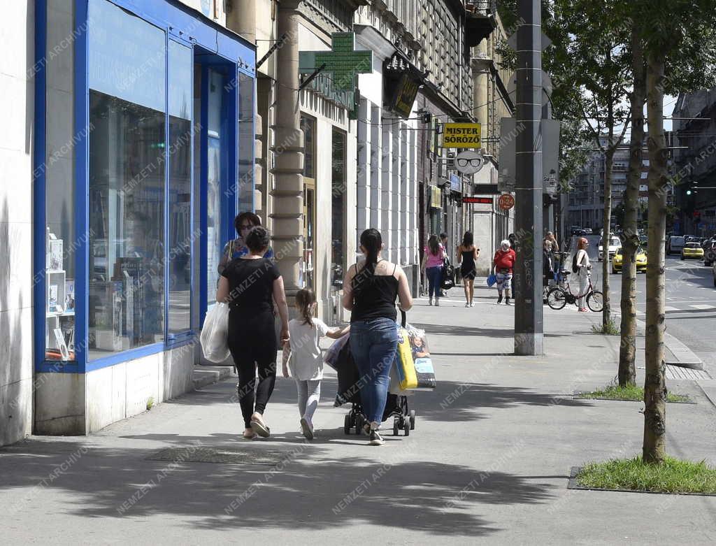 Városkép - Életkép - Budapest - Erzsébetváros