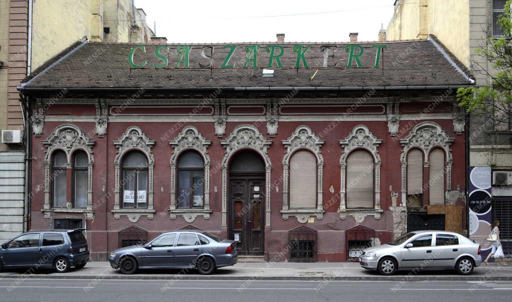 Épület - Budapest - A volt Császárkert étterem épülete