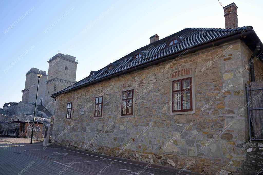 Városkép - Miskolc - Déryné-ház