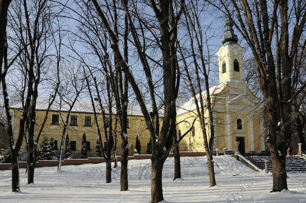 Vác - Hétkápolna templom