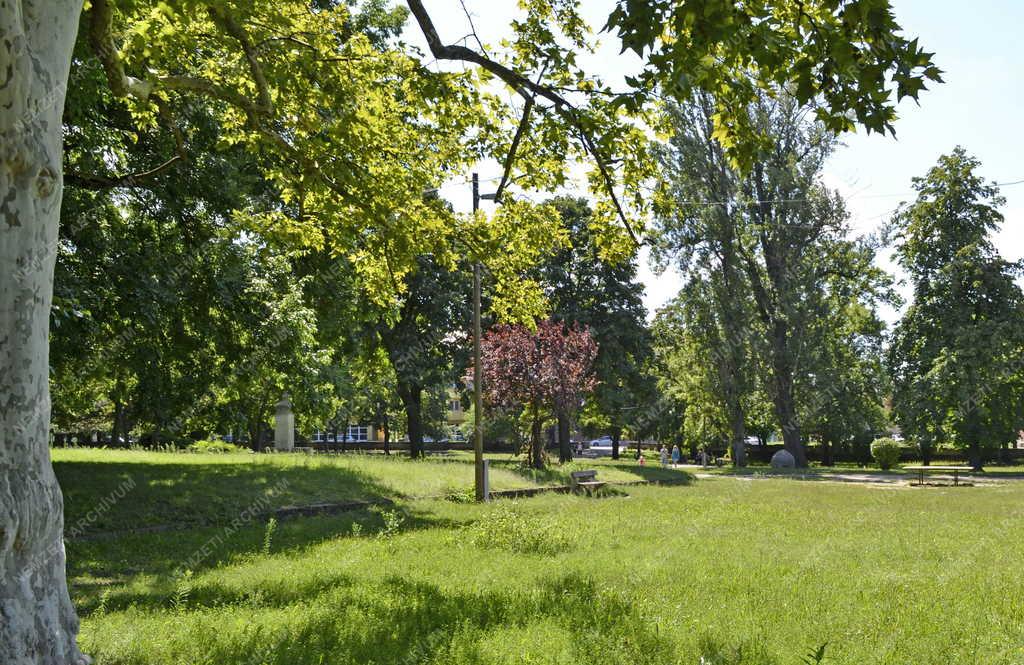 Városkép - Budapest - A Csajkovszkij park részlete