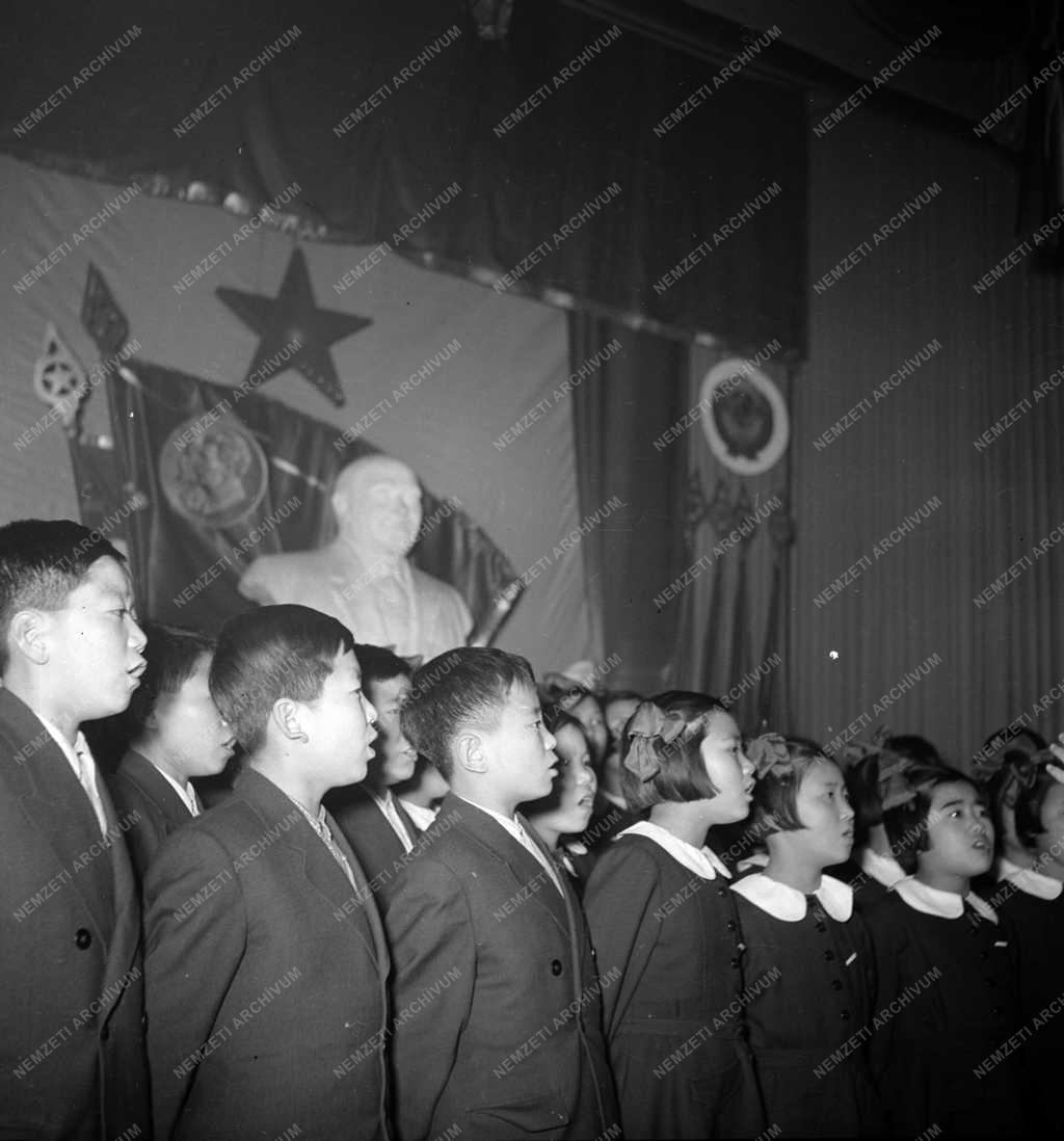Belpolitika - Ünnep - Rákosi Mátyás 60. születésnapja