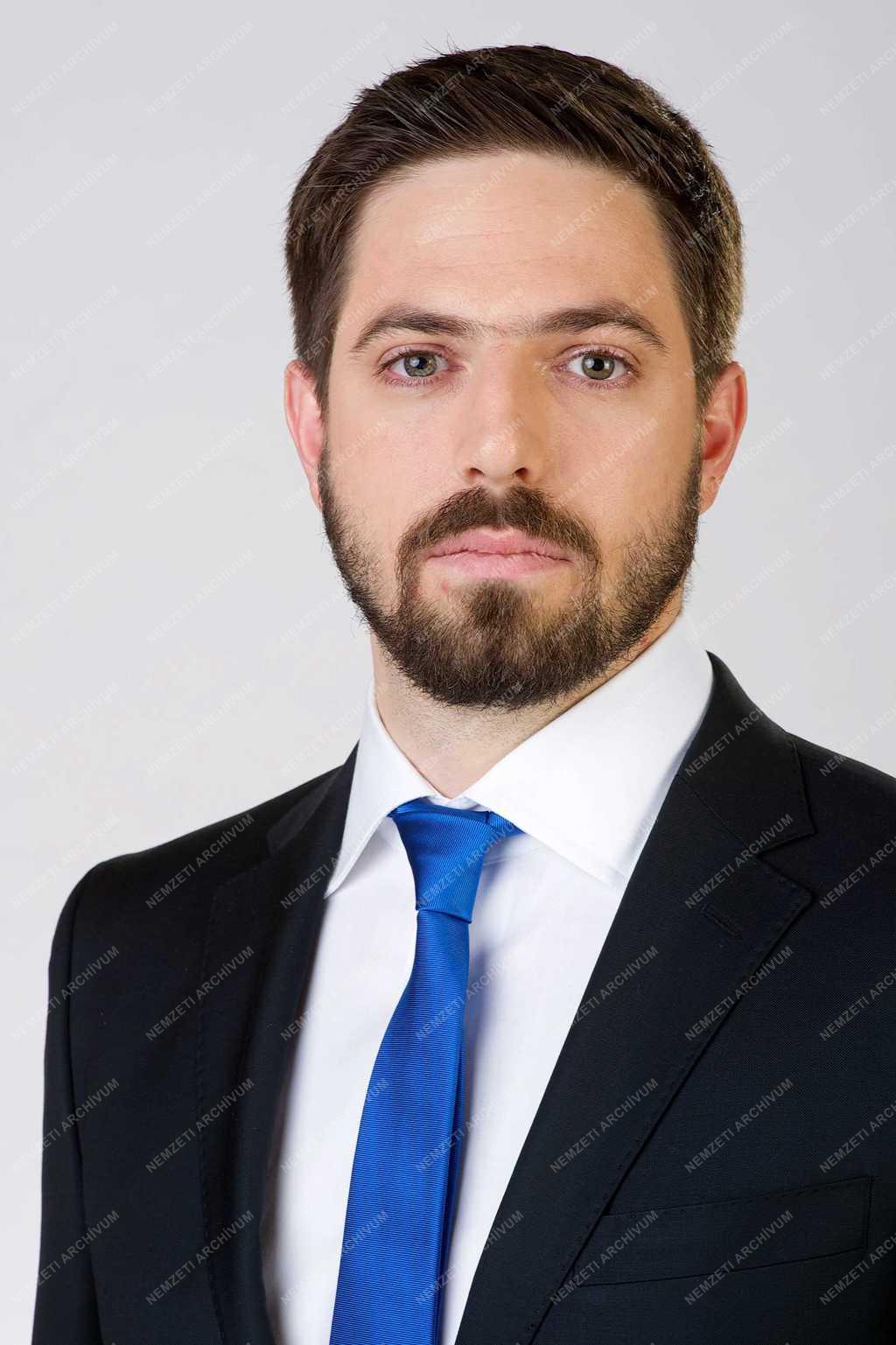Új kormány - Államtitkárok - Magyar Levente