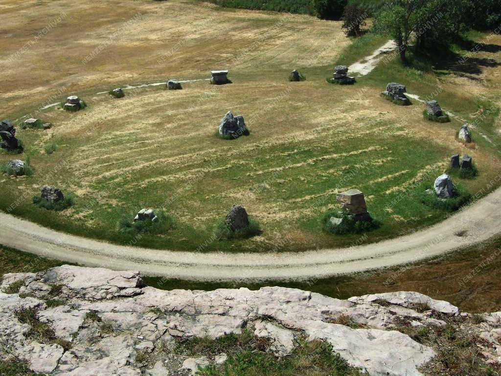 Természetvédelem - Tata - Geológiai múzeum
