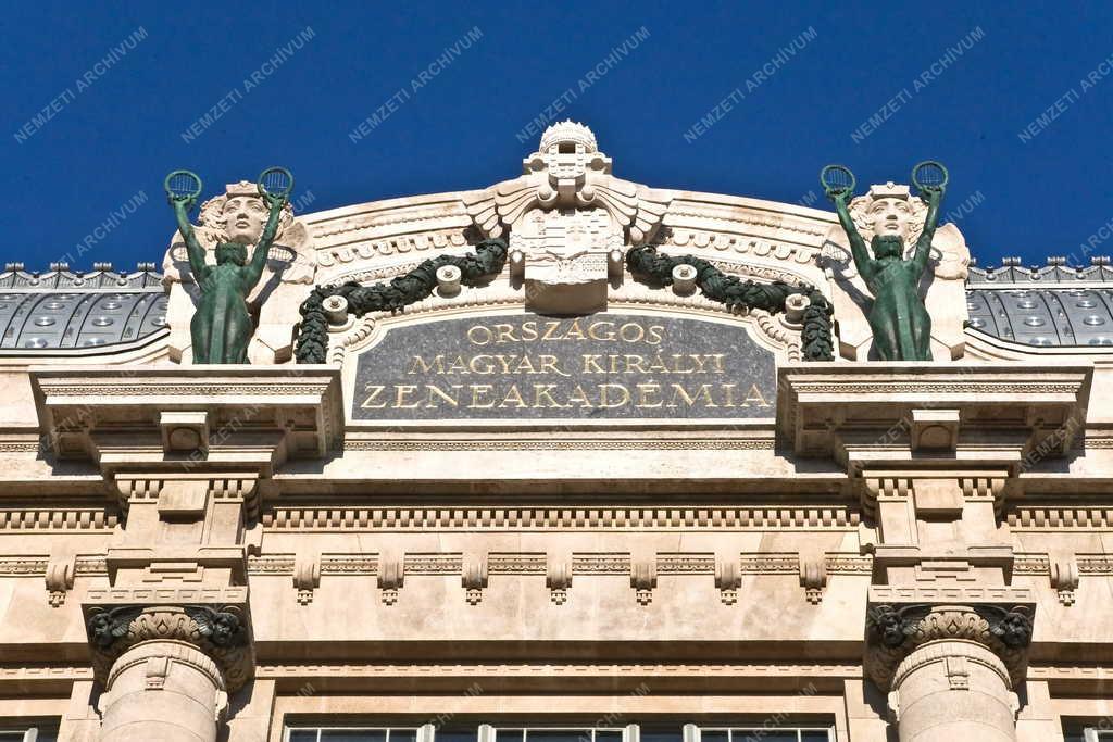 Épület - Budapest - Liszt Ferenc Zeneművészeti Egyetem 