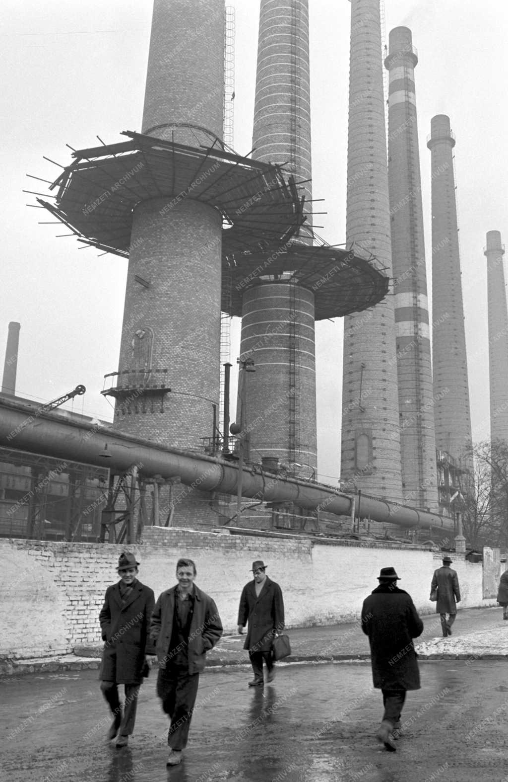 Ipar - Ózdi Kohászati Üzemek - Az Acélmű rekonstrukciója