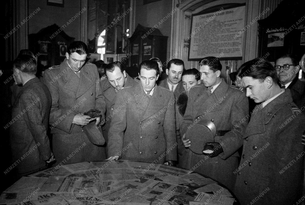 Barátsági Hét - Lenin-emlékkiállítás a könyvtárban