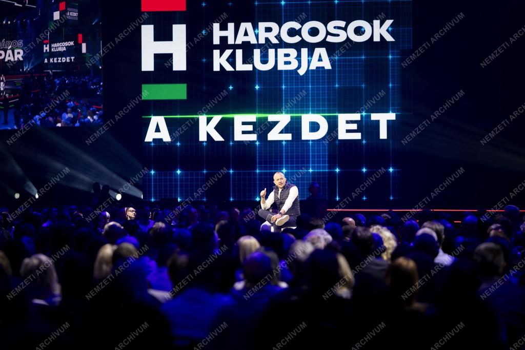 A Harcosok klubja - A kezdet elnevezésű rendezvény Budapesten