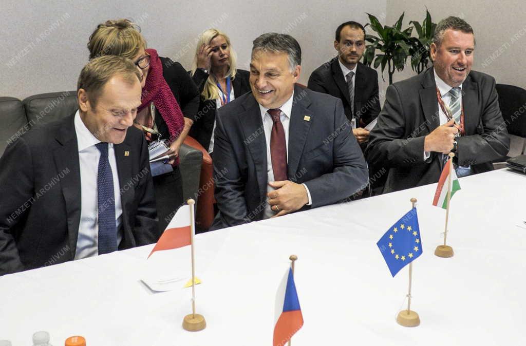 EU-csúcs - Visegrádi országok kormányfőinek egyeztetése