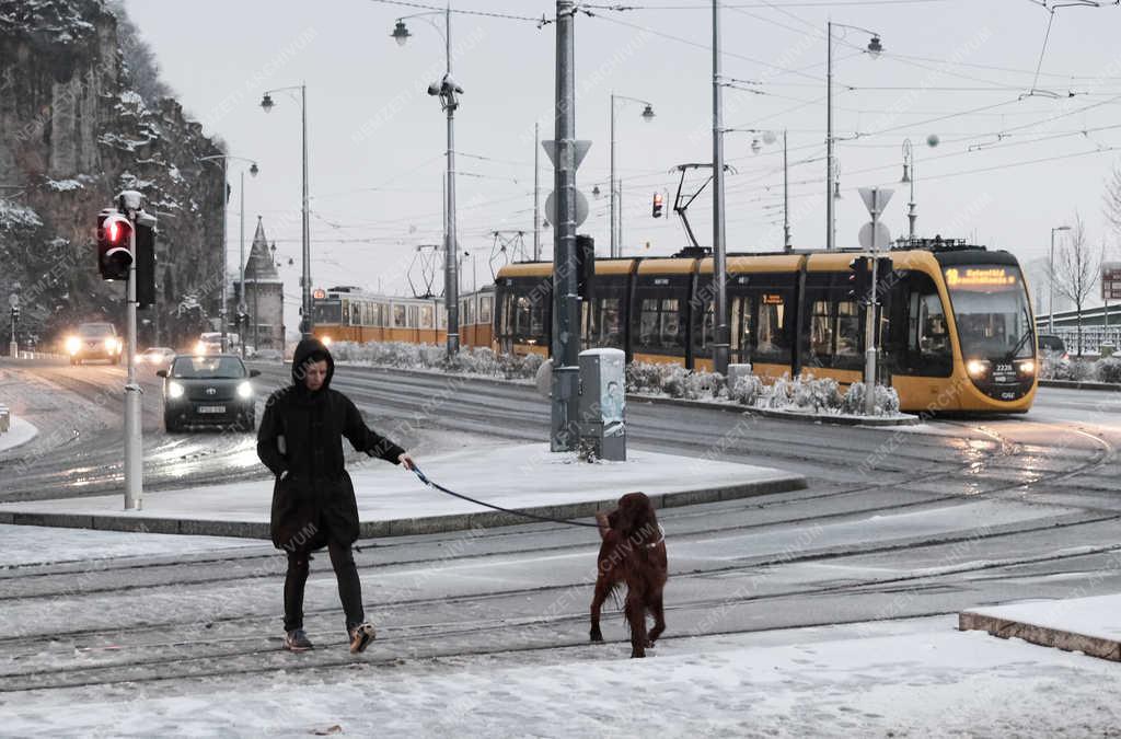 Időjárás - Budapest - Havas városkép