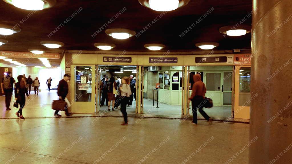 Közlekedés - Budapest - Az M3-as metró északi szakasza felújítás előtt