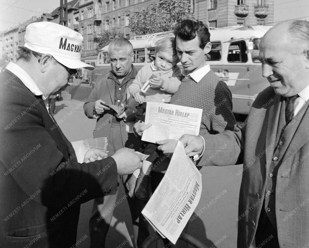 Sajtó - Megjelent a Magyar Hírlap első száma