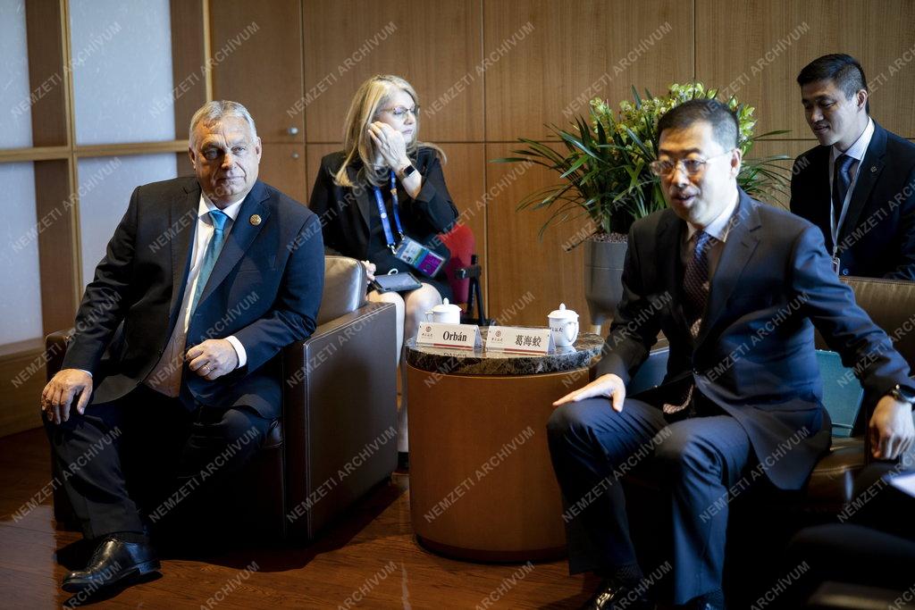 Orbán Viktor Kínában