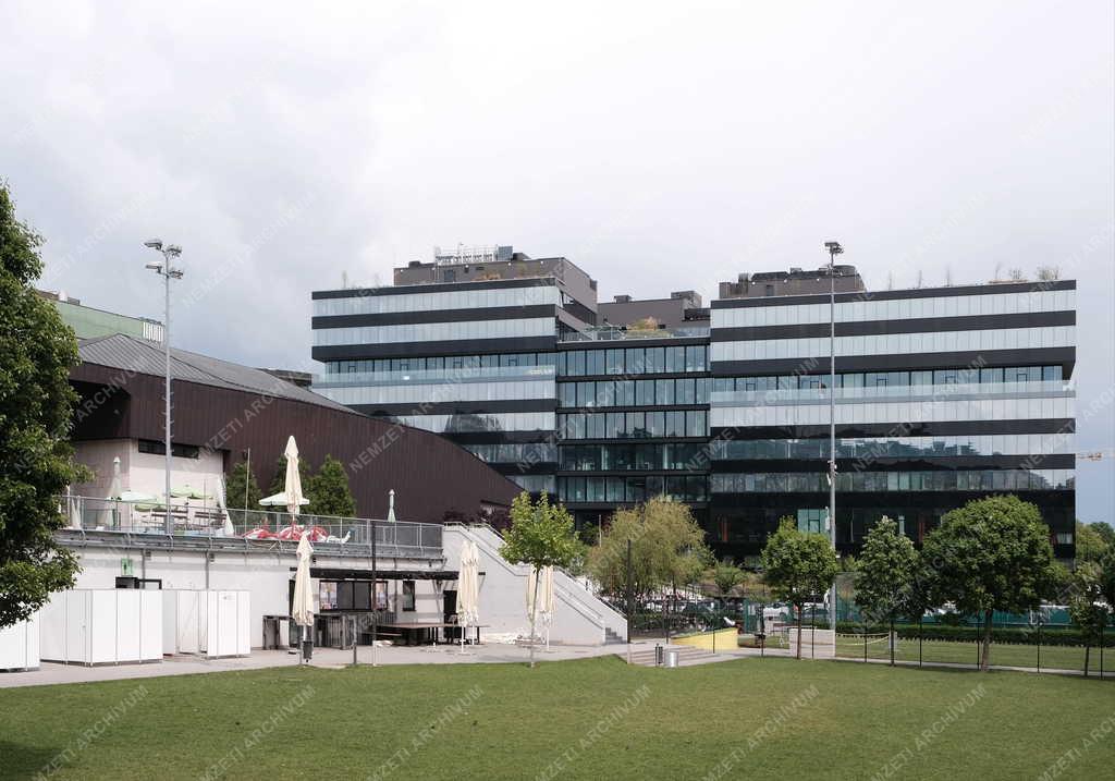 Sport - Szabadidő - Hegyvidéki Sportcsarnok és Sportközpont 