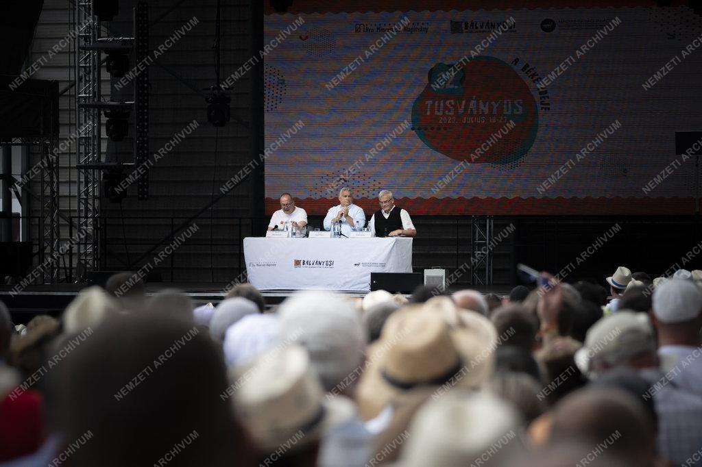 Tusványos - 32. Bálványosi Nyári Szabadegyetem és Diáktábor - Orbán Viktor előadása