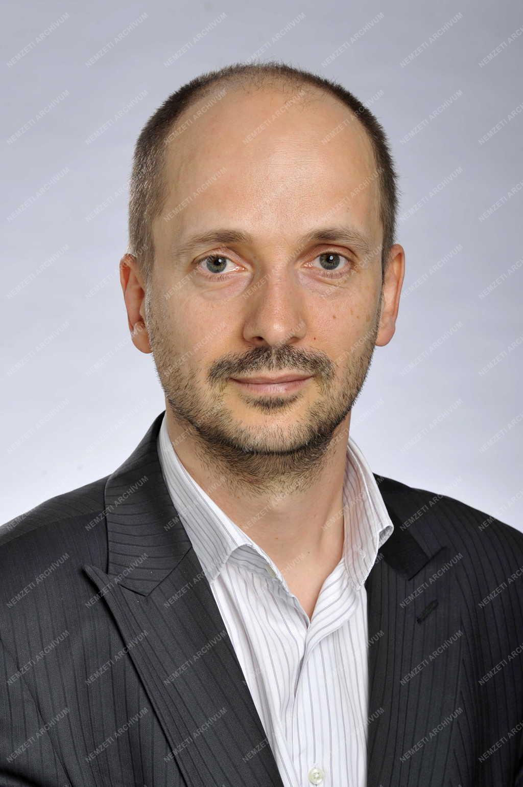 Média - MTVA - Galavics András
